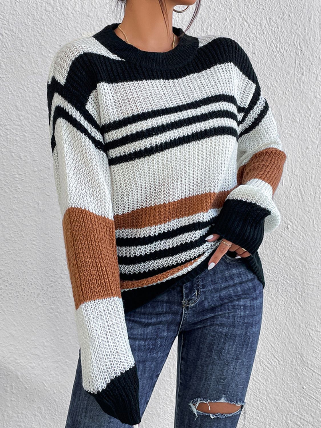 Contrast Striped Round Neck Long Sleeve Sweater-BT8D