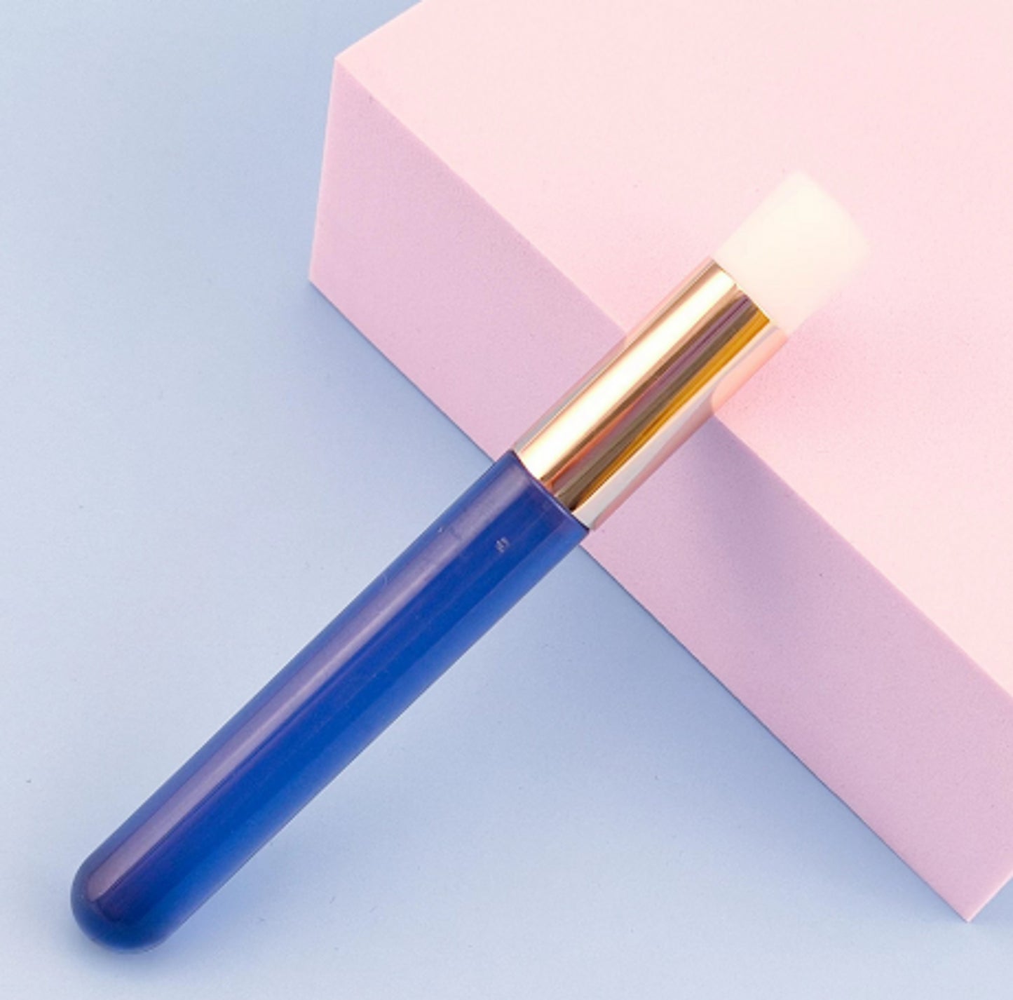Beauty Accessory - Eyelash Cleaning Brush