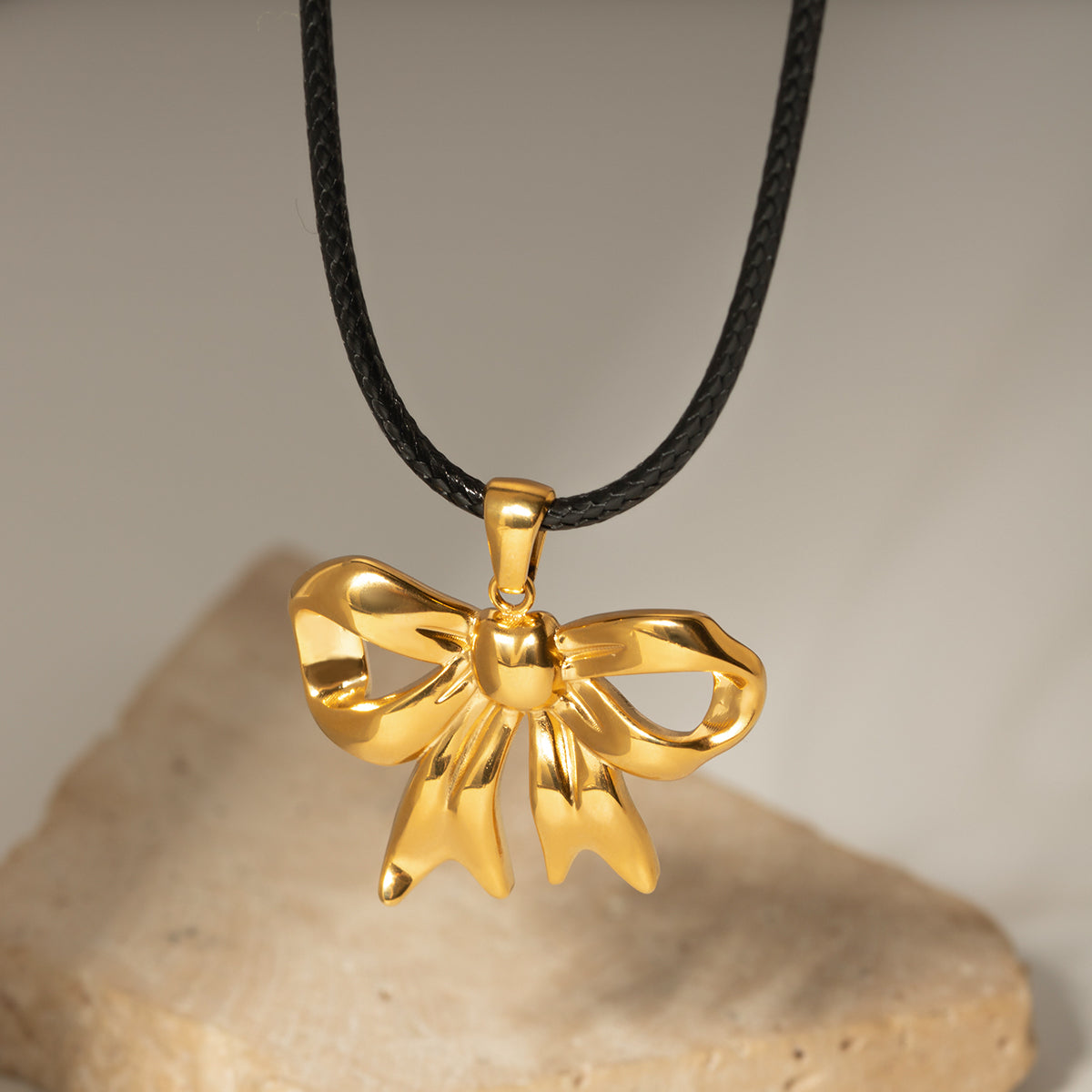 18K Gold-Plated Bow Pendant Necklace-BT8D