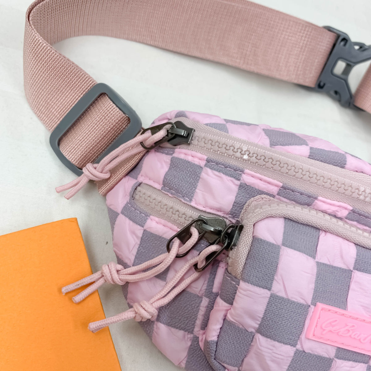 Checkered Adjustable Strap Nylon Crossbody Bag-BT8D
