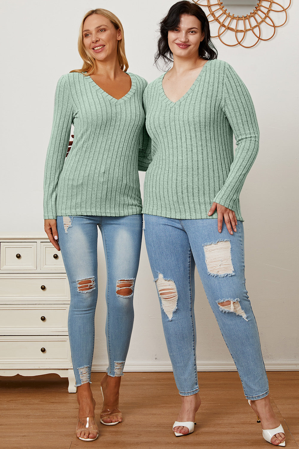 Basic Bae Full Size Ribbed V-Neck Long Sleeve T-Shirt-BT8D