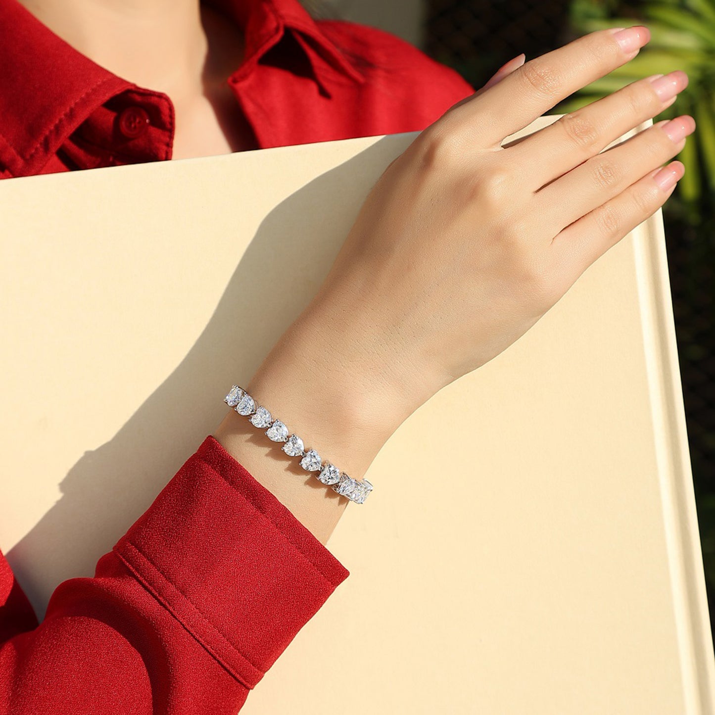 24 Carat Moissanite 925 Sterling Silver Heart Bracelet-BT8D