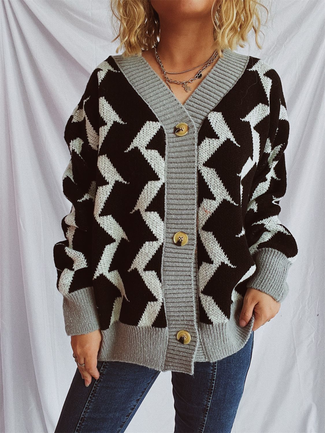Contrast Trim Geometric V-Neck Long Sleeve Cardigan-BT8D
