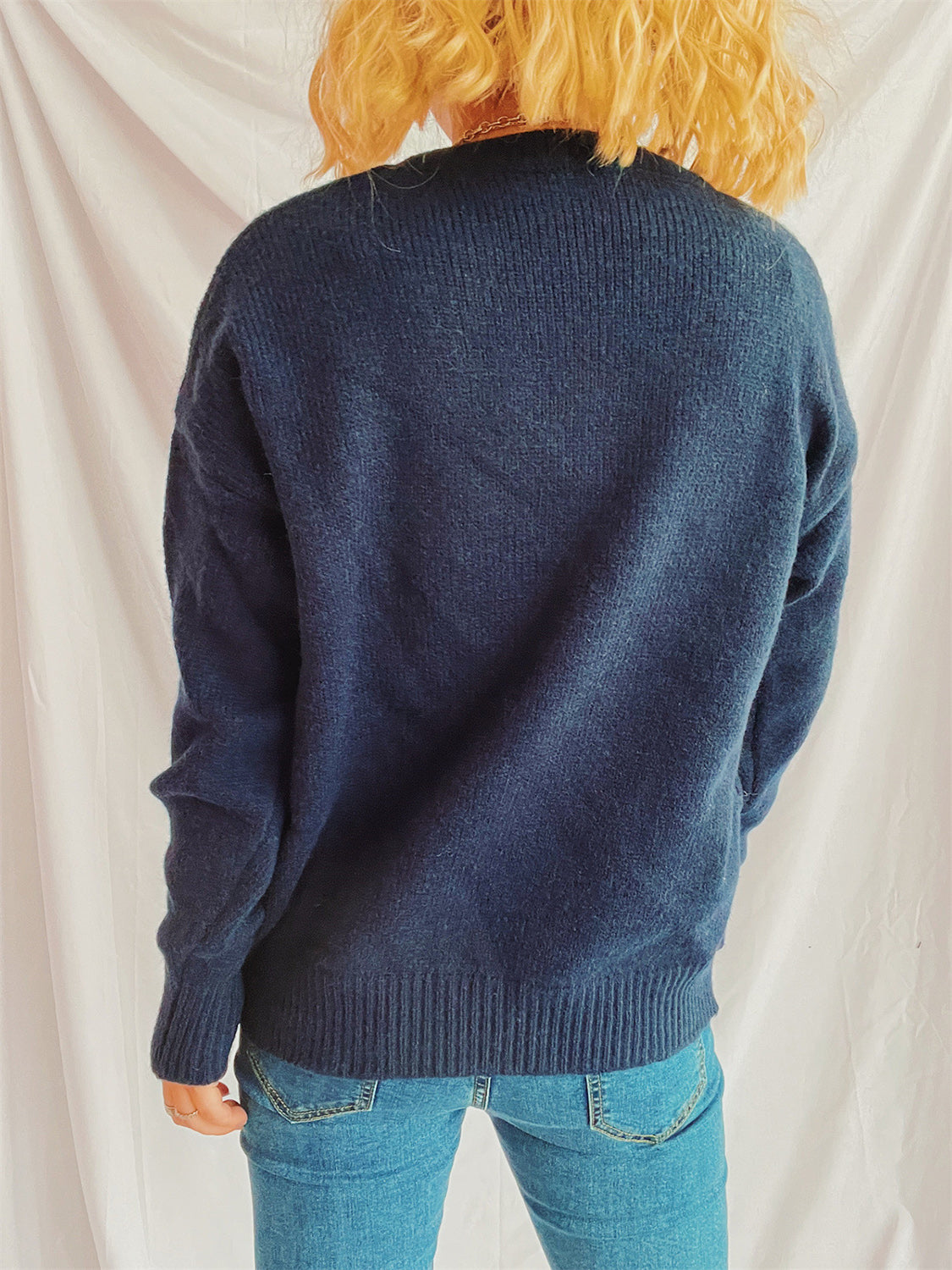 Contrast Star Round Neck Long Sleeve Sweater-BT8D