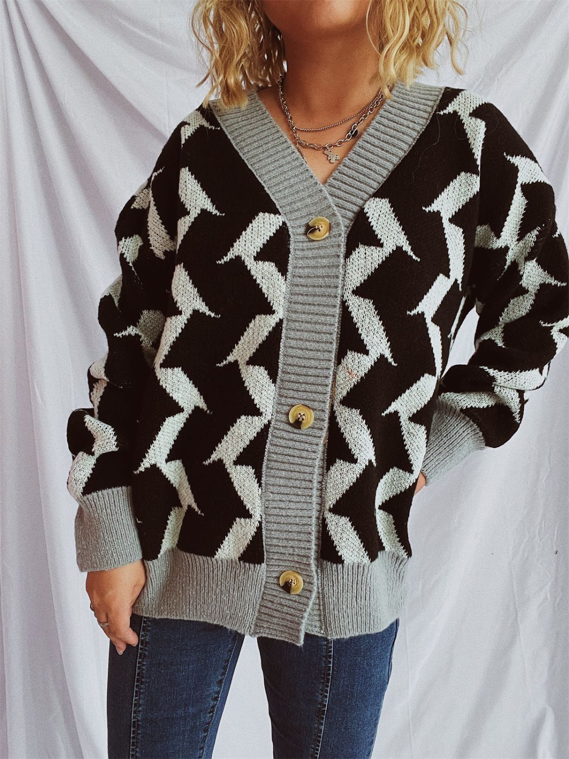 Contrast Trim Geometric V-Neck Long Sleeve Cardigan-BT8D