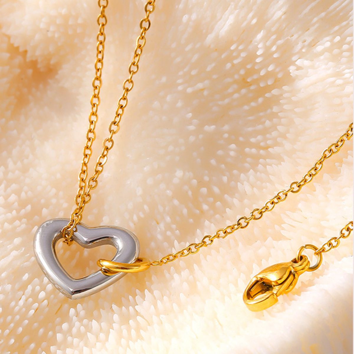 18K Gold-Plated Heart Bracelet-BT8D