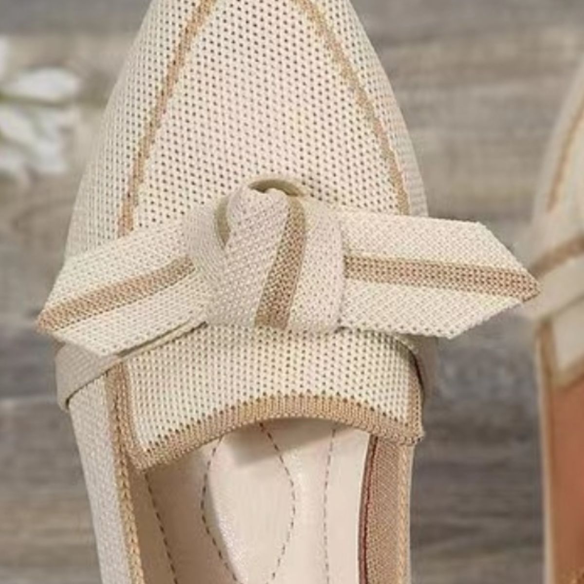 Bow Contrast Trim Point Toe Loafers-BT8D