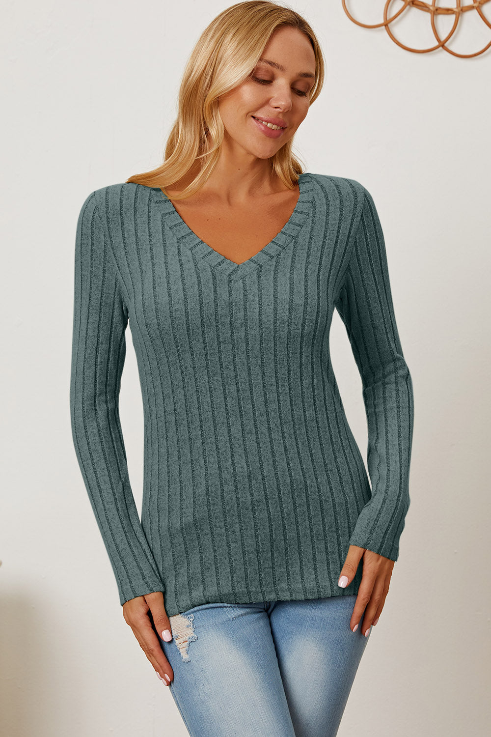 Basic Bae Full Size Ribbed V-Neck Long Sleeve T-Shirt-BT8D