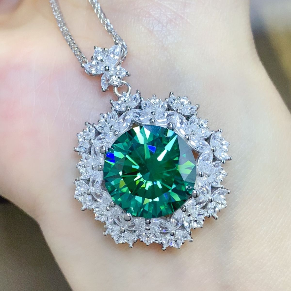 10 Carat Moissanite 925 Sterling Silver Pendant Necklace-BT8D