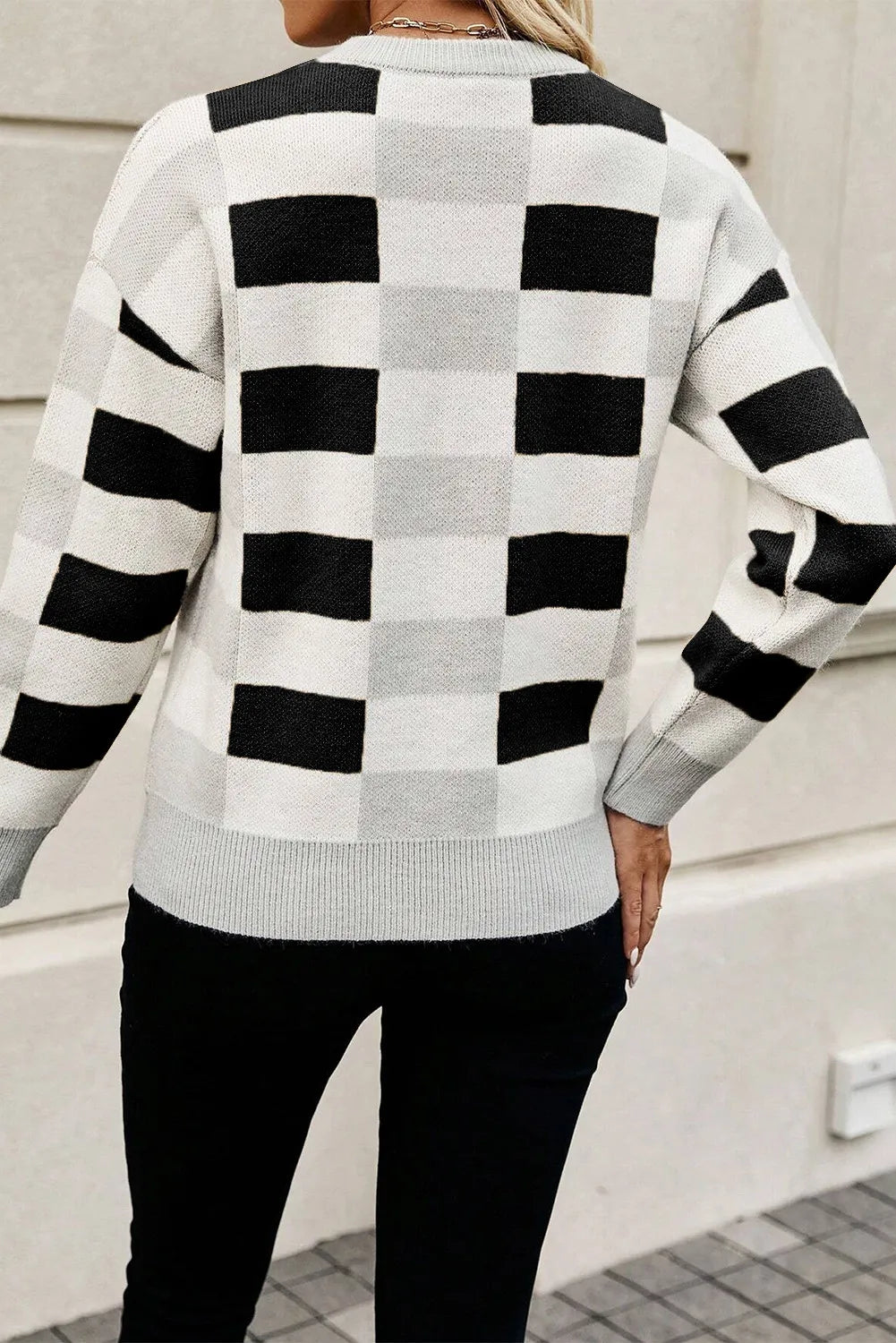 Color Block Round Neck Sweater-BT8D