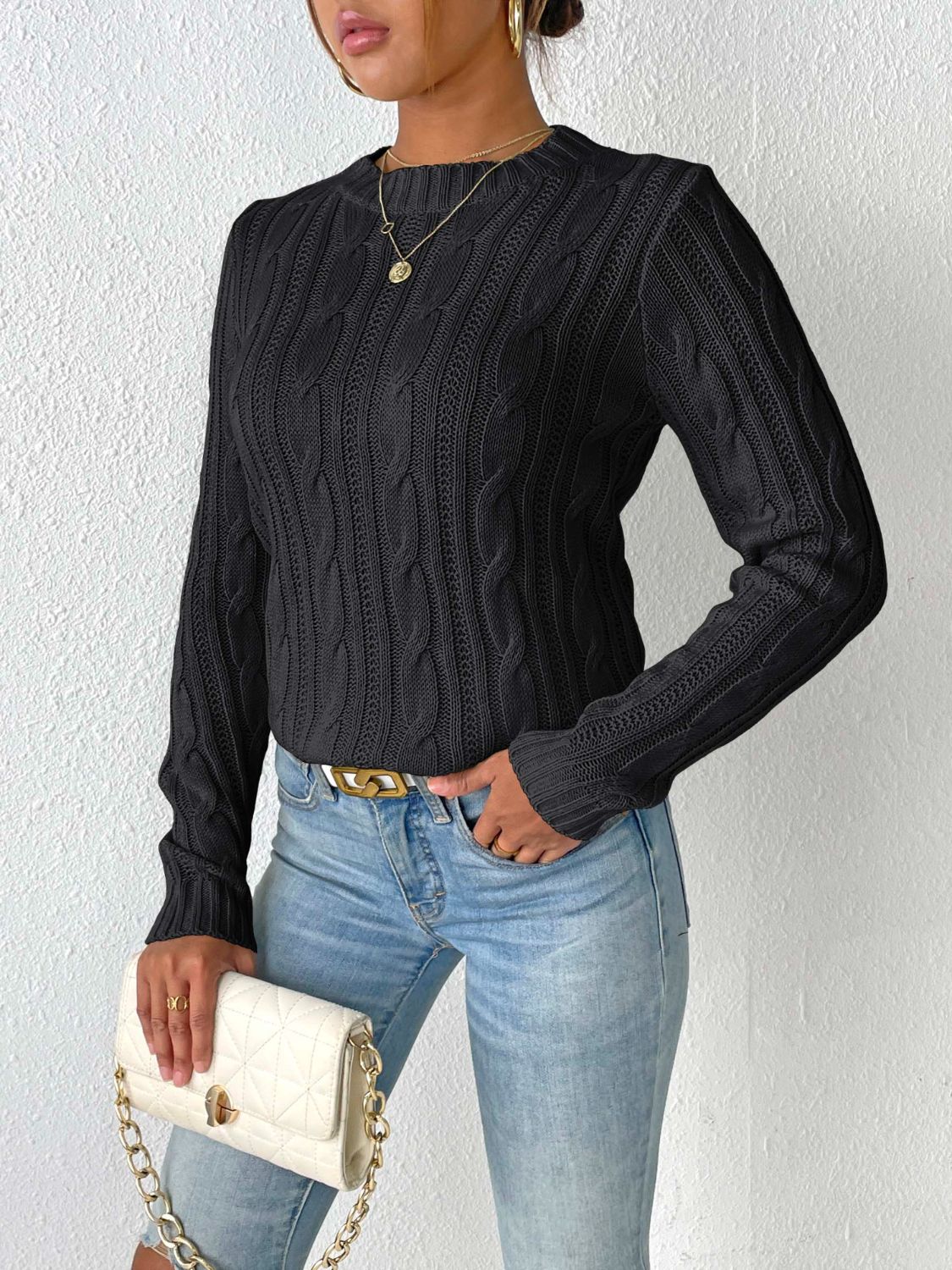 Cable-Knit Round Neck Sweater-BT8D