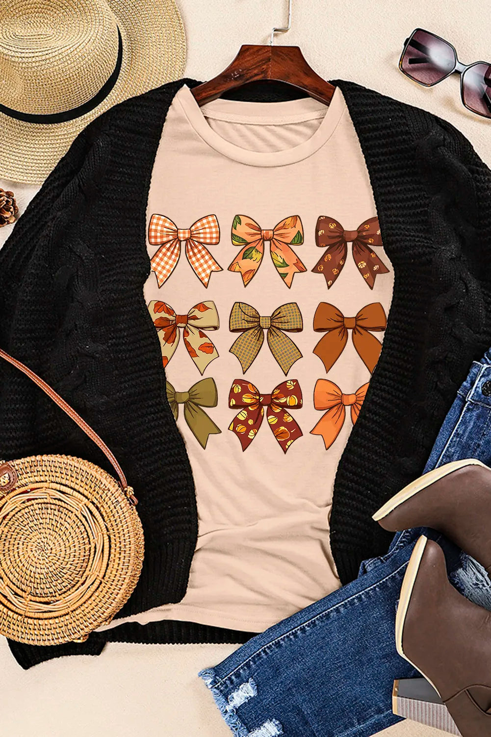 Bow Graphic Round Neck Short Sleeve T-Shirt-BT8D