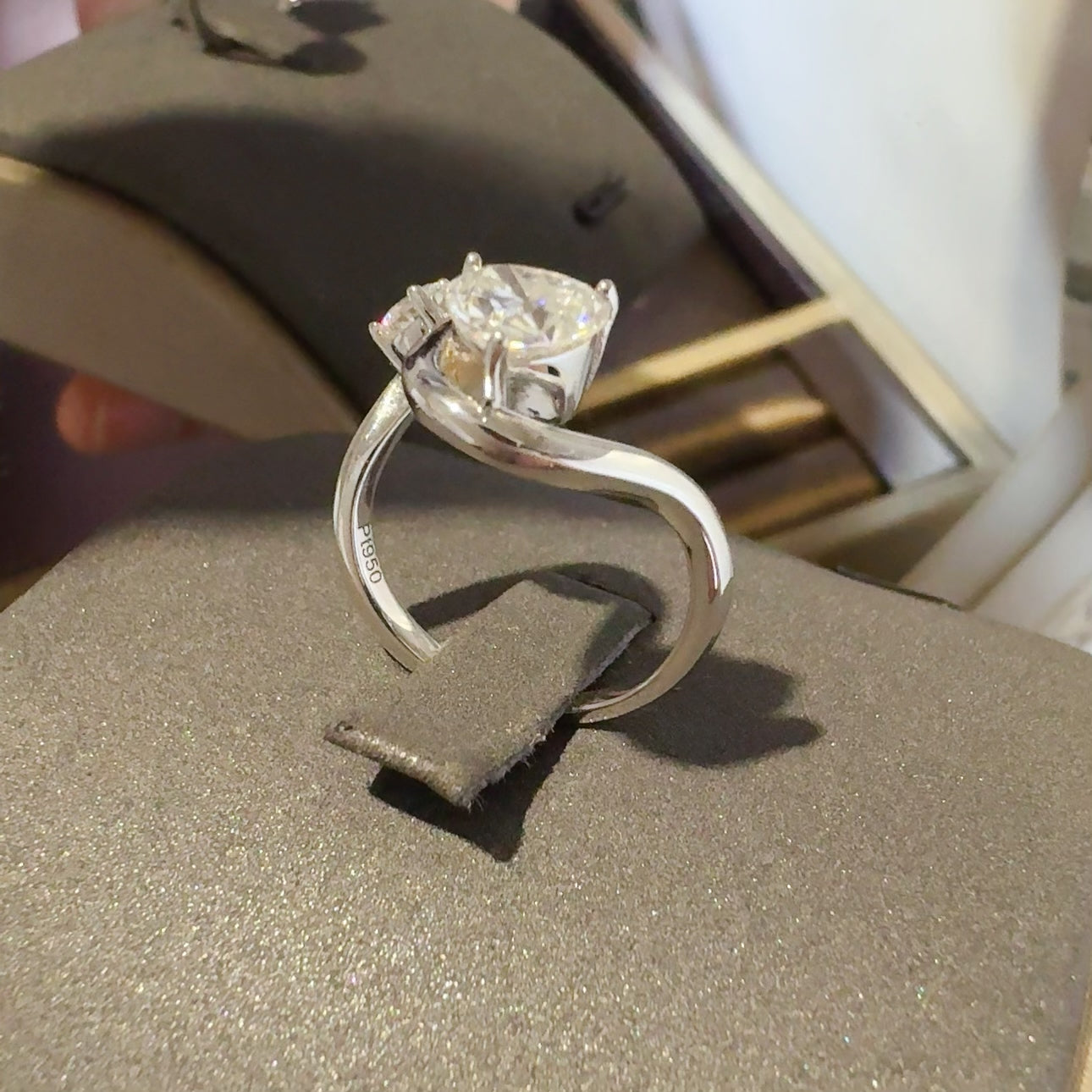 1.3 Carat Moissanite 925 Sterling Sver Irregular Shape Ring