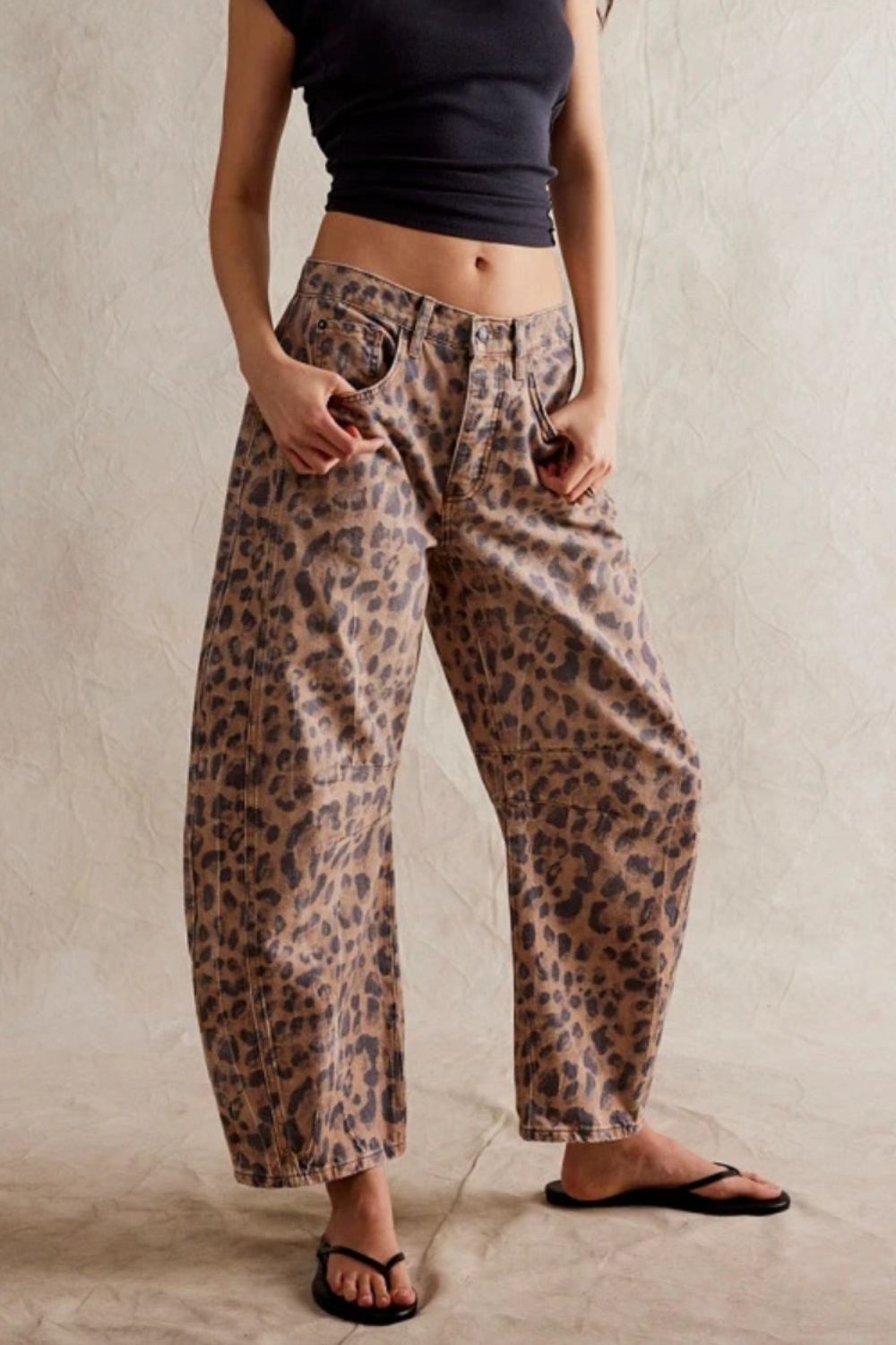 Wide Leg Jeans With Pockets