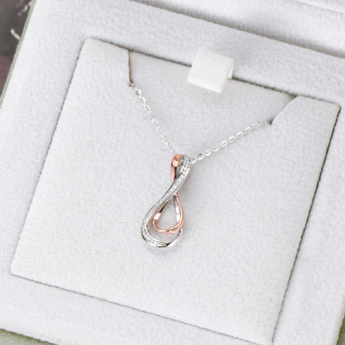 925 Sterling Silver Inlaid Moissanite Infinity Pendant Necklace-BT8D