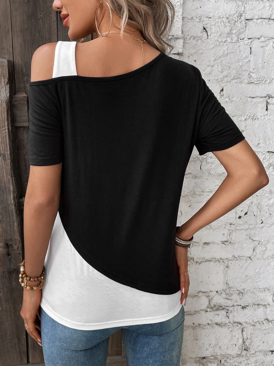 Contrast Asymmetrical Neck Short Sleeve T-Shirt-BT8D