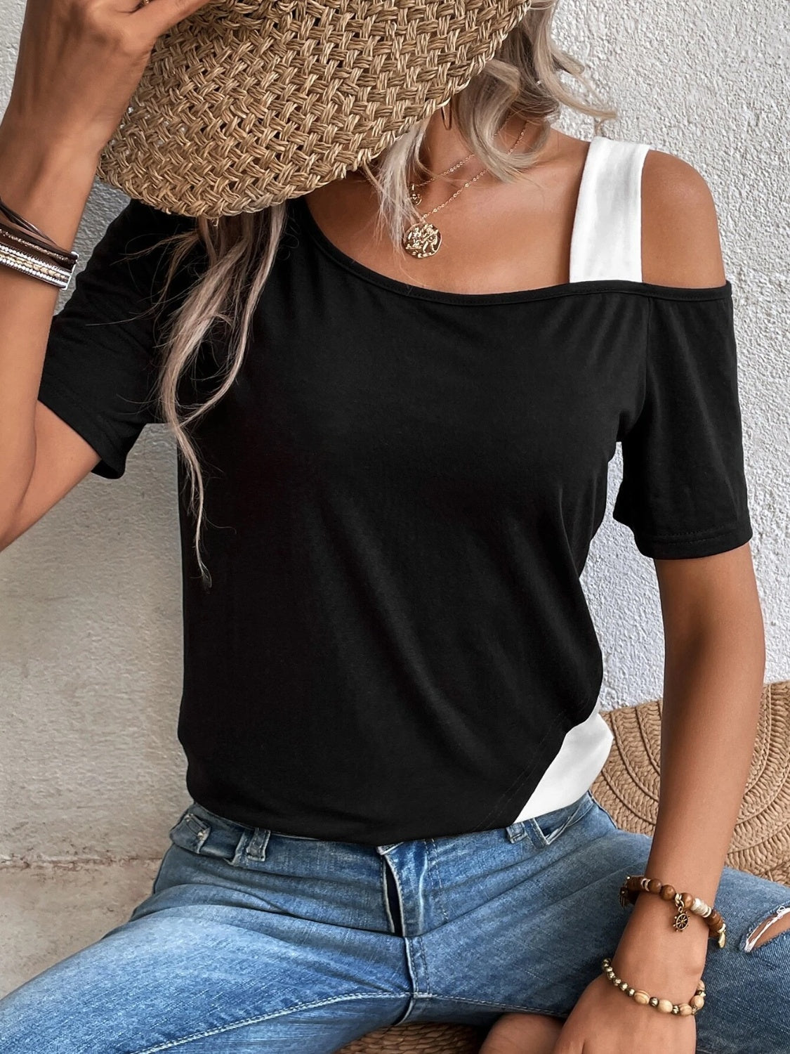 Contrast Asymmetrical Neck Short Sleeve T-Shirt-BT8D