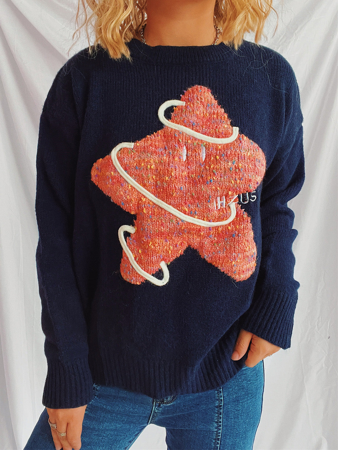 Contrast Star Round Neck Long Sleeve Sweater-BT8D