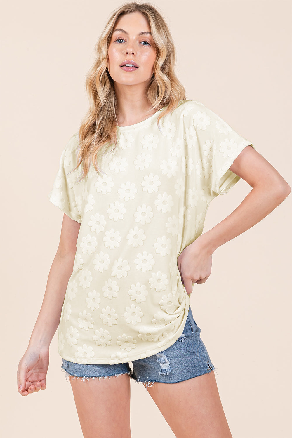 BOMBOM Textured Floral Pattern Short Sleeve T-Shirt-BT8D