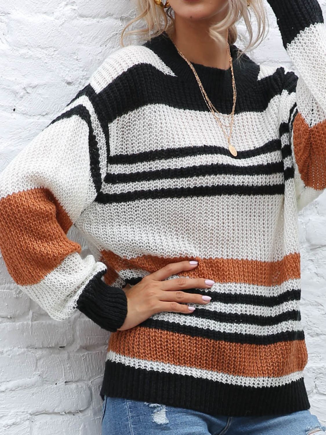 Contrast Striped Round Neck Long Sleeve Sweater-BT8D