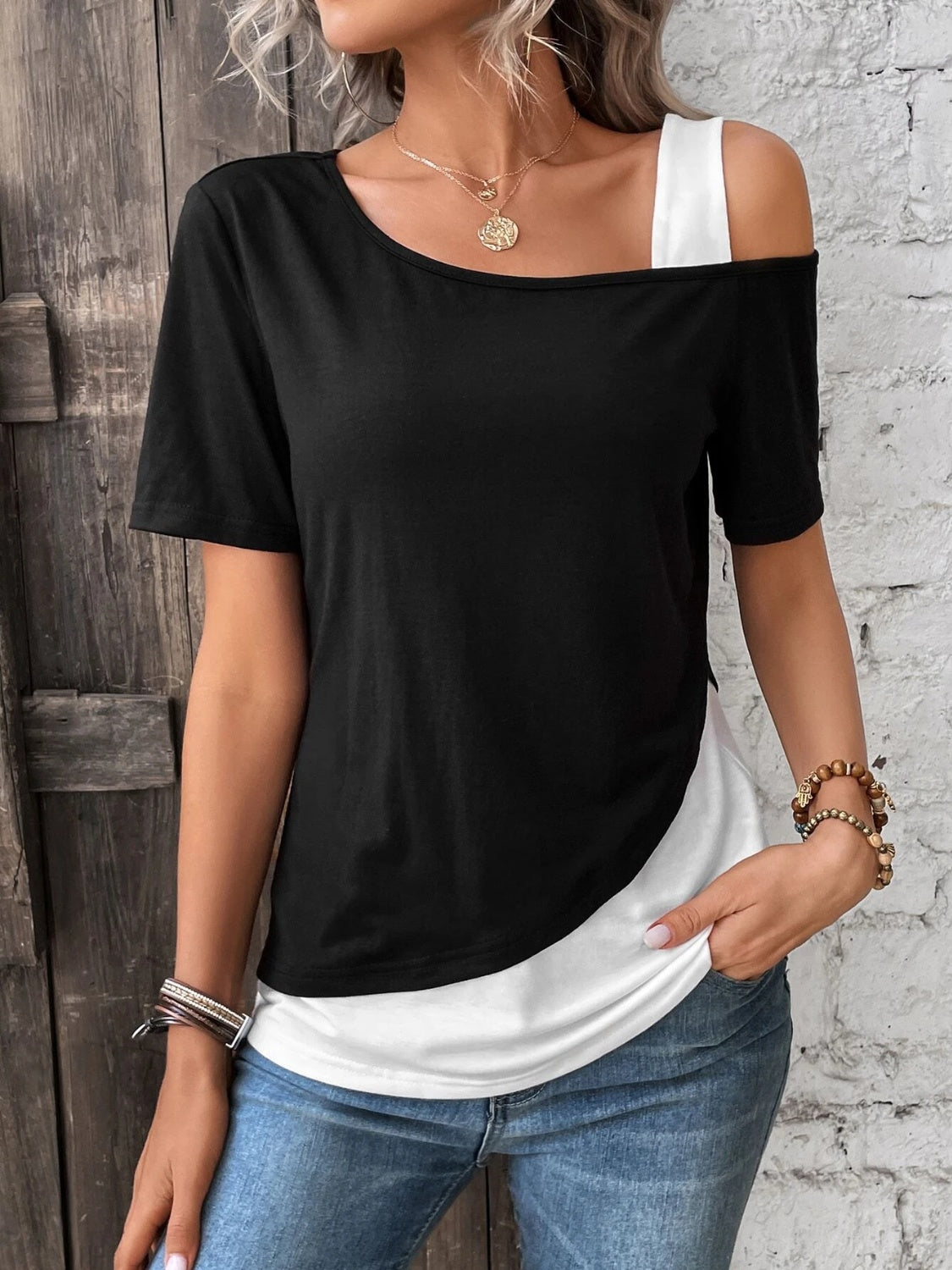 Contrast Asymmetrical Neck Short Sleeve T-Shirt-BT8D