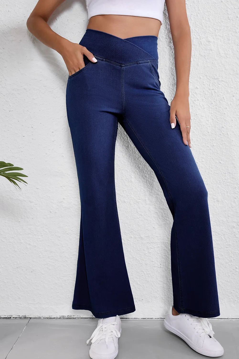 Asymmetric Waist Flare Jeans-BT8D
