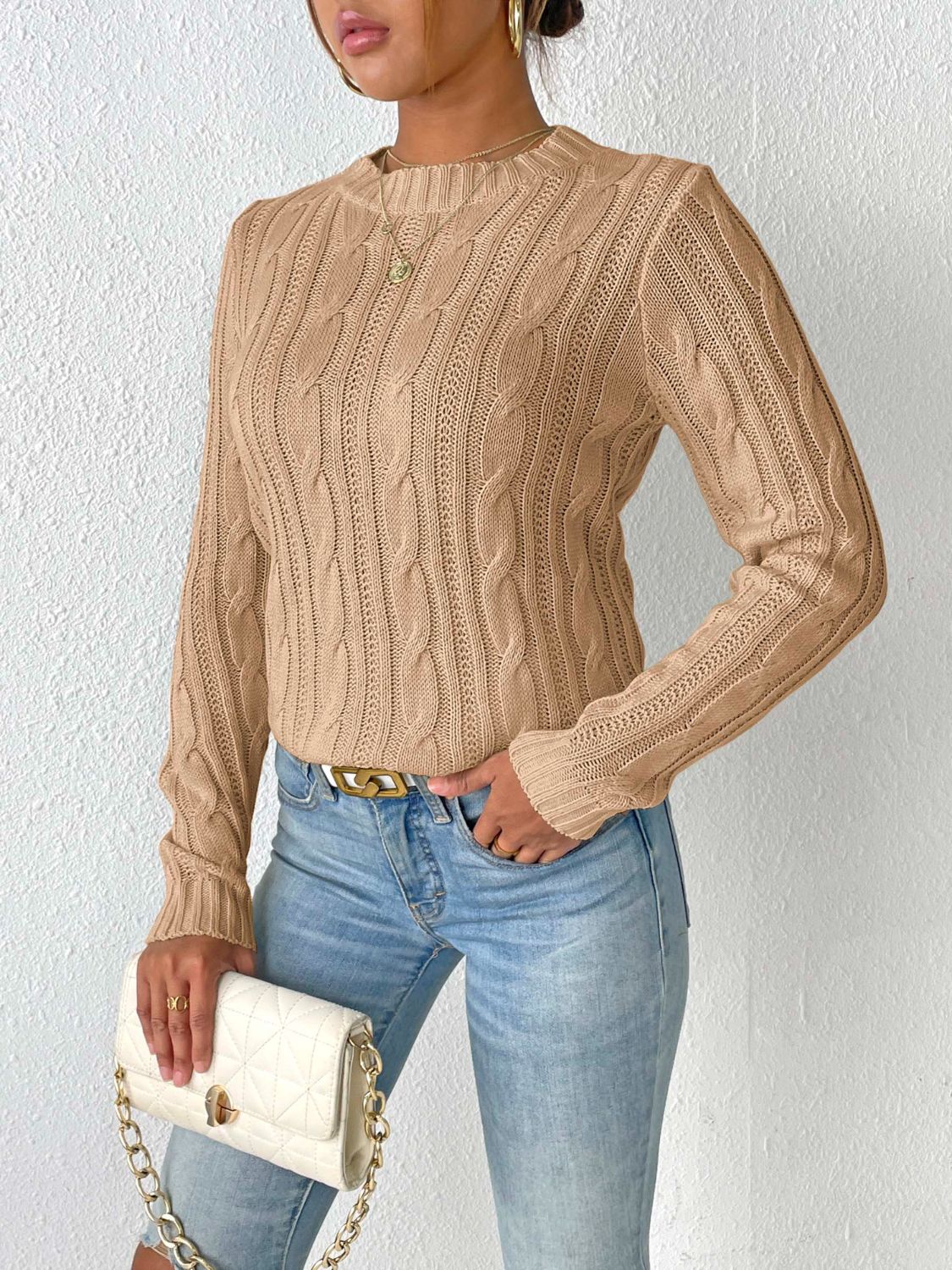 Cable-Knit Round Neck Sweater-BT8D