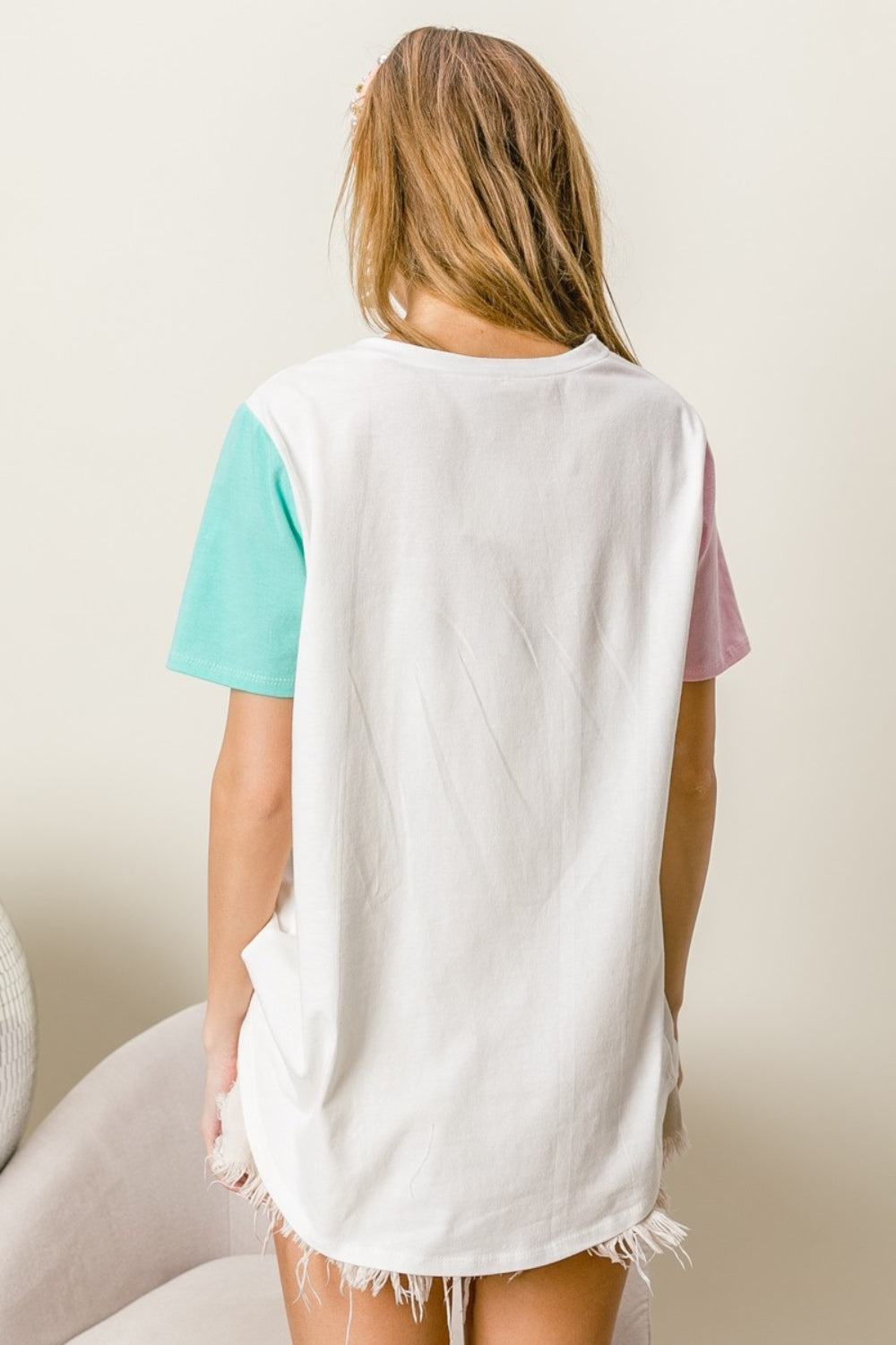BiBi Letter Patch V-Neck Color Block Short Sleeve T-Shirt-BT8D