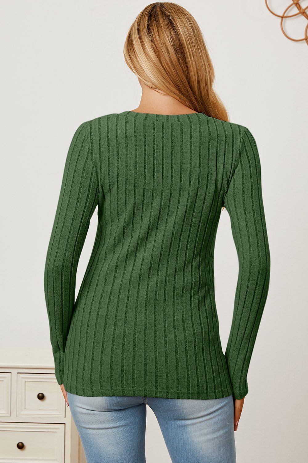 Basic Bae Full Size Ribbed V-Neck Long Sleeve T-Shirt-BT8D
