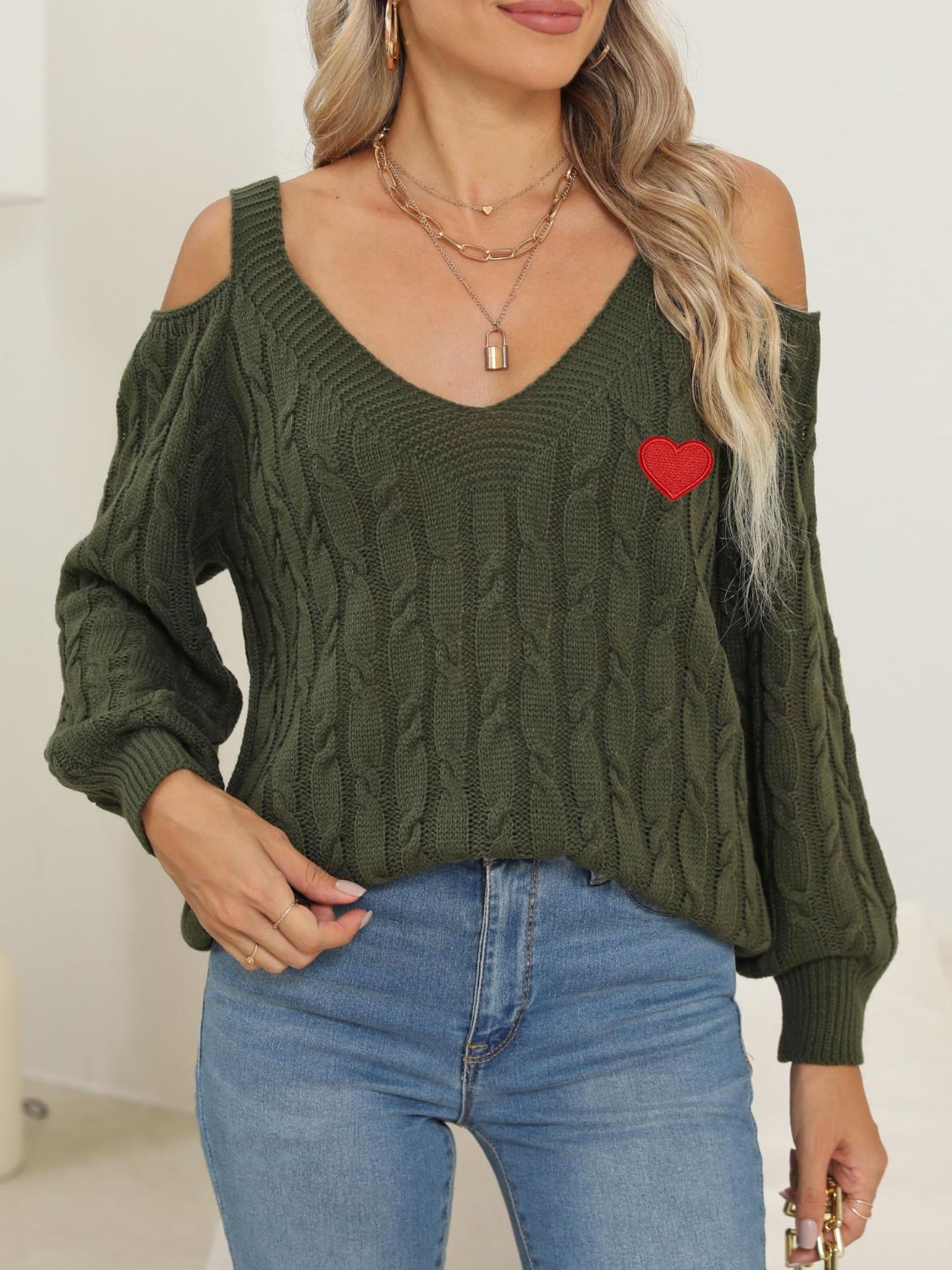 Cable-Knit Heart V-Neck Sweater-BT8D