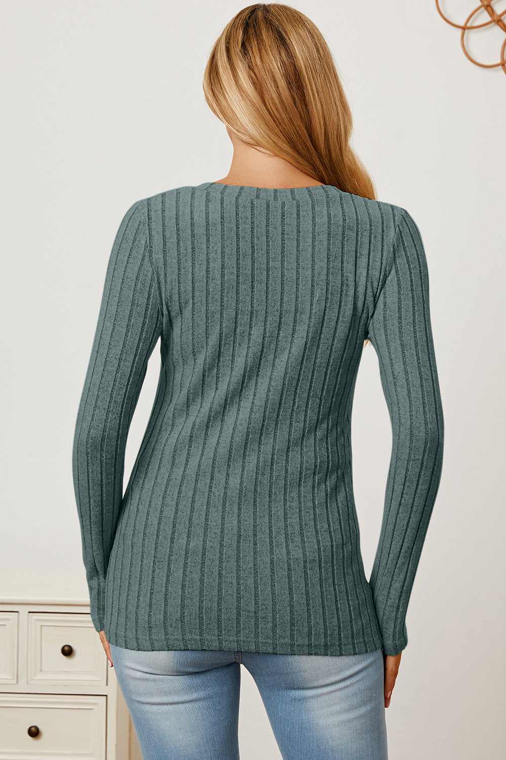 Basic Bae Full Size Ribbed V-Neck Long Sleeve T-Shirt-BT8D