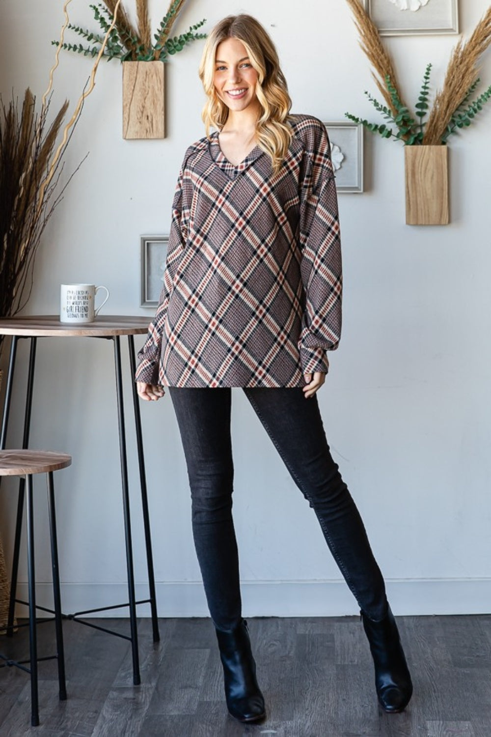 Heimish Plaid Pose View