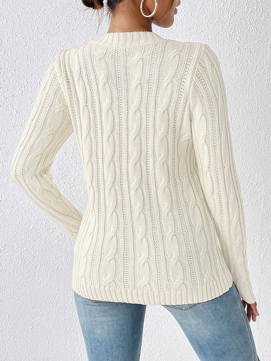 Cable-Knit Round Neck Long Sleeve Sweater-BT8D