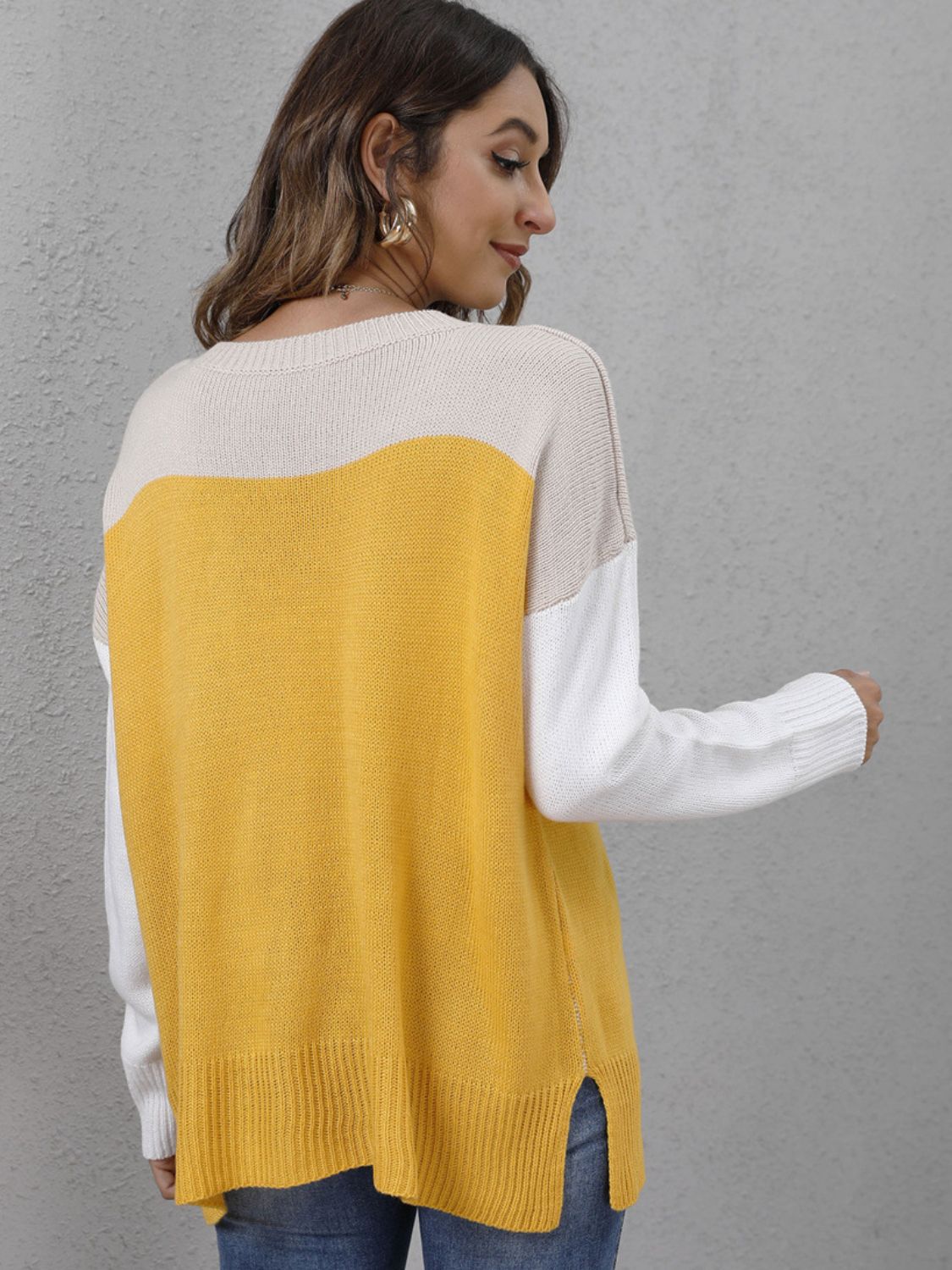 Color Block Round Neck Sweater-BT8D