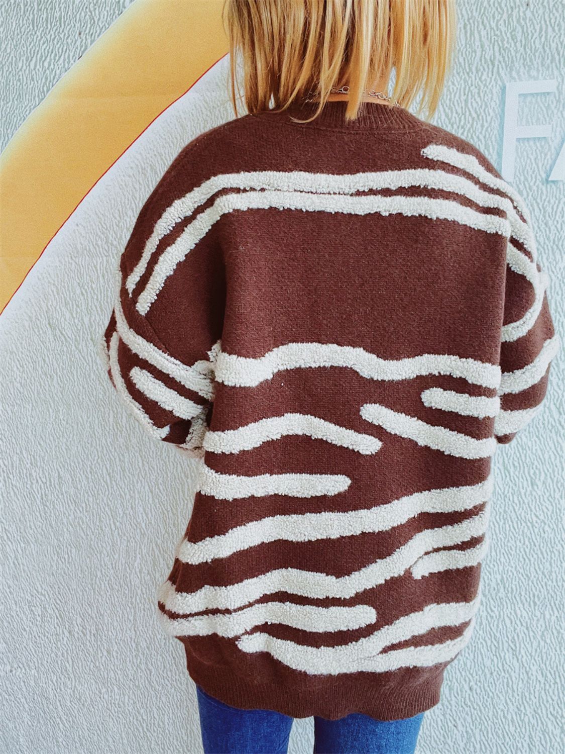 Contrast Round Neck Long Sleeve Sweater-BT8D